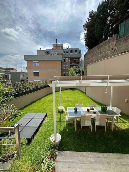 Enchanting Garden Retreat Roma Ngoại thất bức ảnh